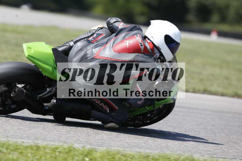 /44 09.08.2025 Plüss Moto Sport ADR/Freies Fahren/214